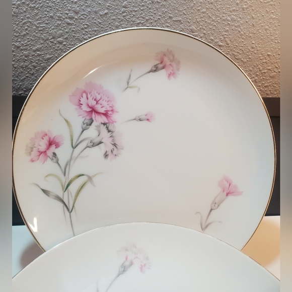 Vintage Fine China Royal Coart Japan , Carnation, dinner plates, set of 4 - Picture 2 of 9